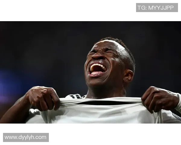 维尼修斯社媒发声回应争议事件